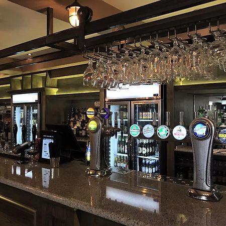The Crown Hotel Wetherspoon Biggleswade Kültér fotó