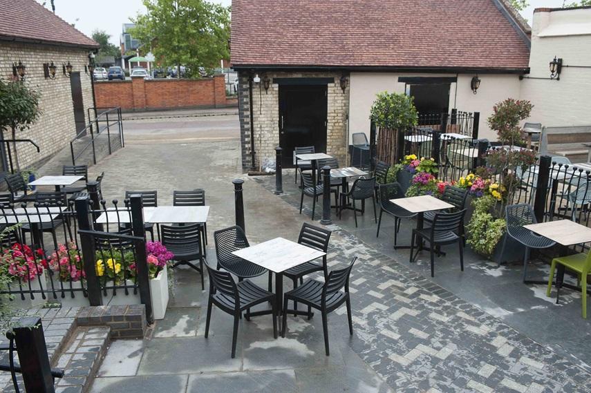 The Crown Hotel Wetherspoon Biggleswade Kültér fotó