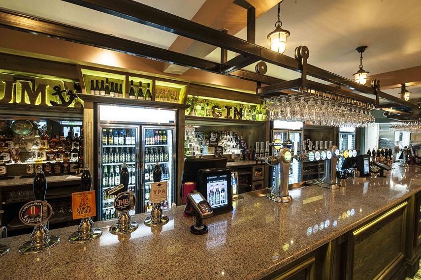 The Crown Hotel Wetherspoon Biggleswade Kültér fotó