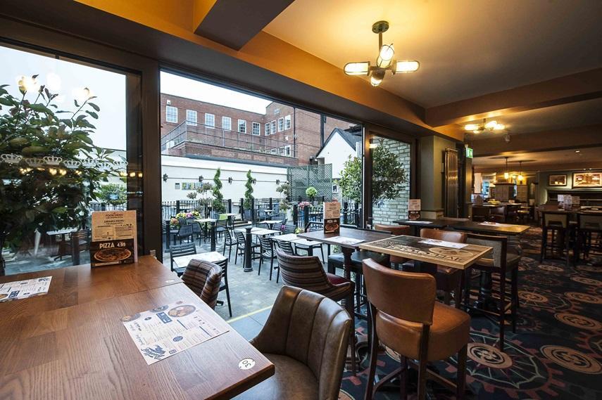 The Crown Hotel Wetherspoon Biggleswade Kültér fotó